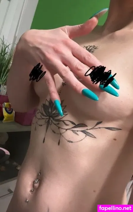 Nicole Anna OnlyFans Thumbnail #8nfEgMXC7U