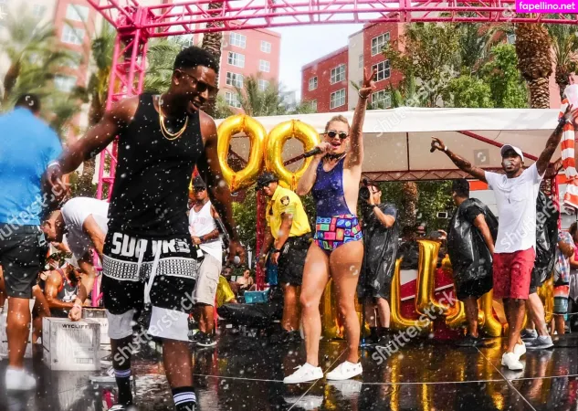 Nicole Arbour OnlyFans Thumbnail #rWIrW3nU6q