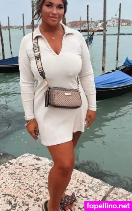 Nicole Barker OnlyFans Thumbnail #1mk3aIlzcl