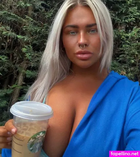 Nicole Barker OnlyFans Thumbnail #HwWJTCWkwX