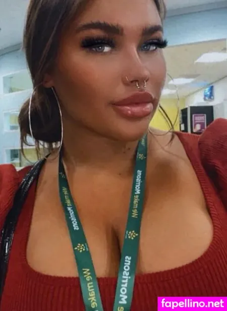 Nicole Barker OnlyFans Thumbnail #UT2OSGb1oj