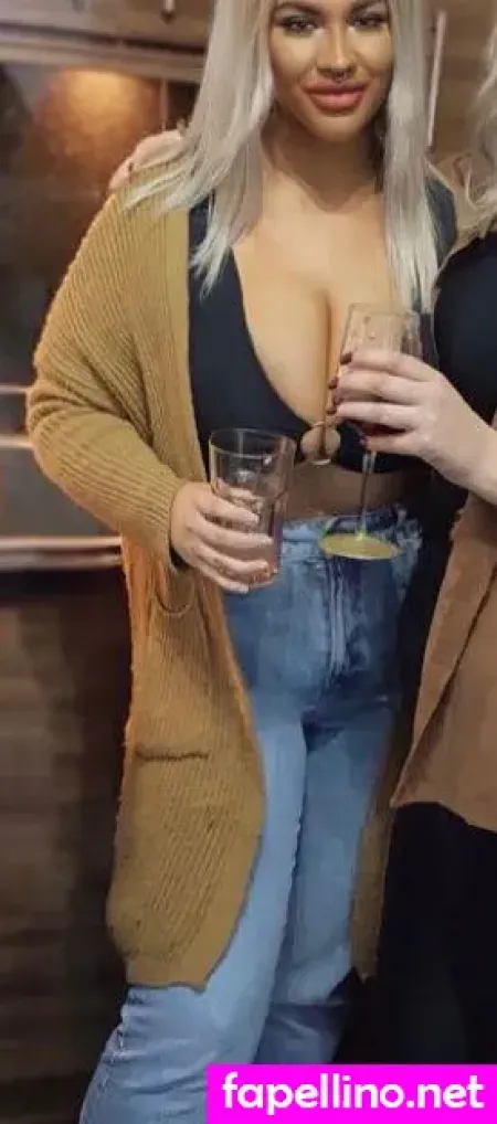 Nicole Barker OnlyFans Thumbnail #lthuLh7yIB