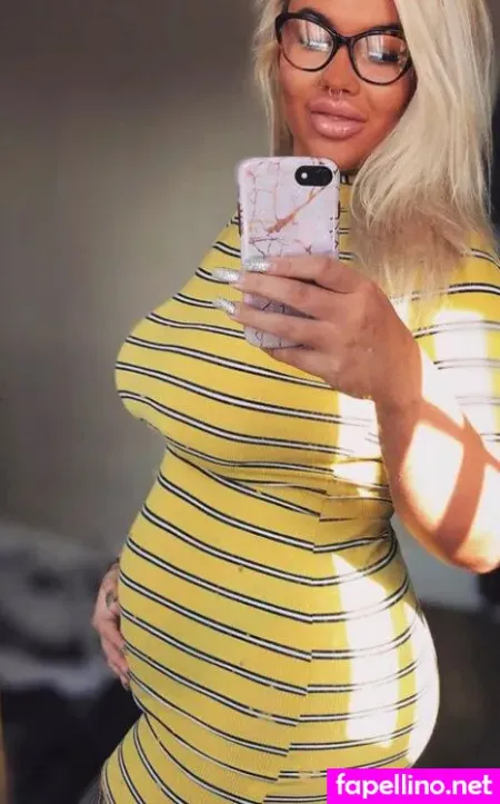 Nicole Barker OnlyFans Thumbnail #o1SYbv6vIQ