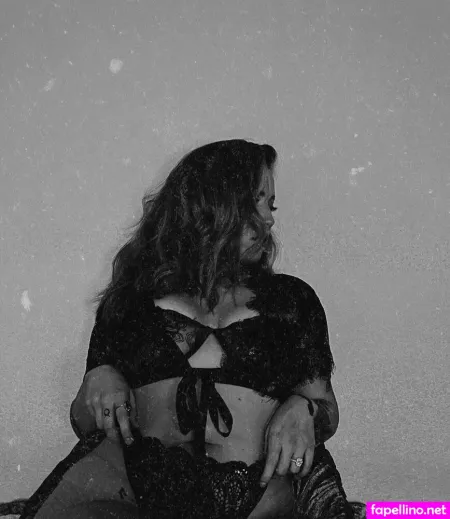 Nicole Carly OnlyFans Thumbnail #B2oKuRsy82