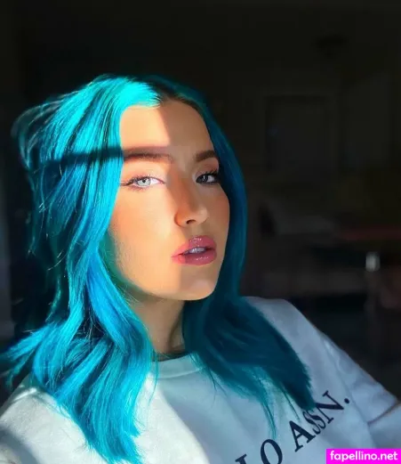 Nicole Carly OnlyFans Thumbnail #R9kAcqEJSf