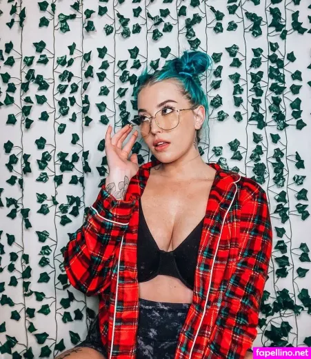 Nicole Carly OnlyFans Thumbnail #zfFucr1Bwi