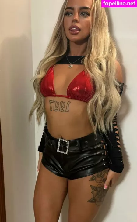 Nicole Cummins OnlyFans Thumbnail #748LoEkpqJ