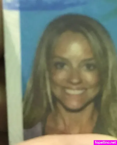 Nicole Curtis OnlyFans Thumbnail #L5pz3QvZfr