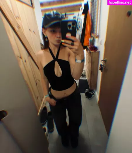 Nicole Czuj OnlyFans Thumbnail #mCMrxesWjk