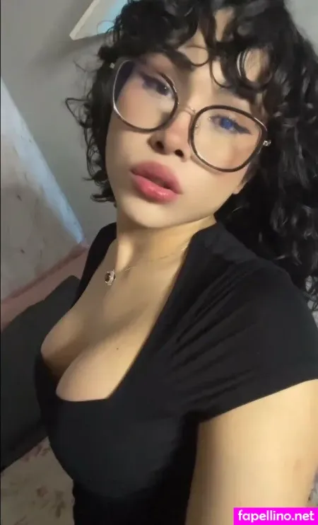 Nicole Davila OnlyFans Thumbnail #rlPxAWH8oF