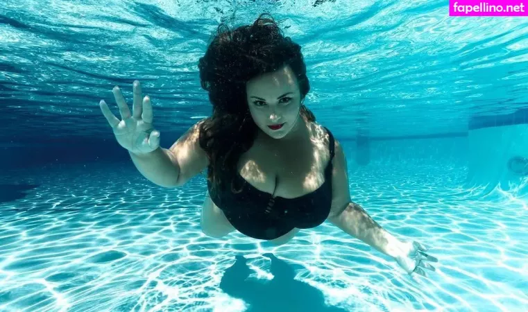 Nicole Denise Johansson OnlyFans Thumbnail #Z2vdfvAglt