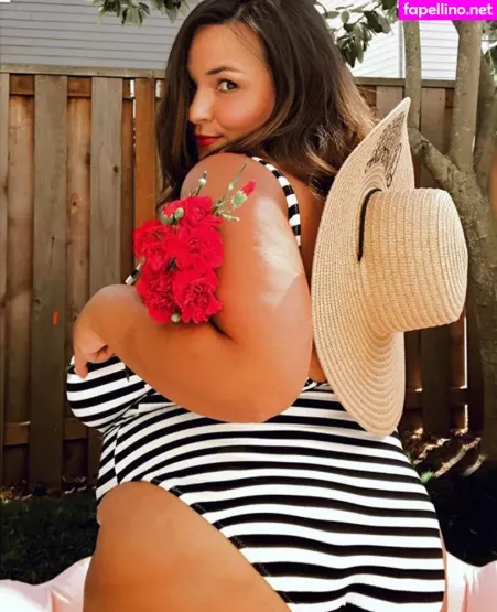 Nicole Denise Johansson OnlyFans Thumbnail #ykYzQAVZb8