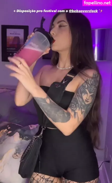 Nicole Diretora OnlyFans Thumbnail #f7nbBiCr45