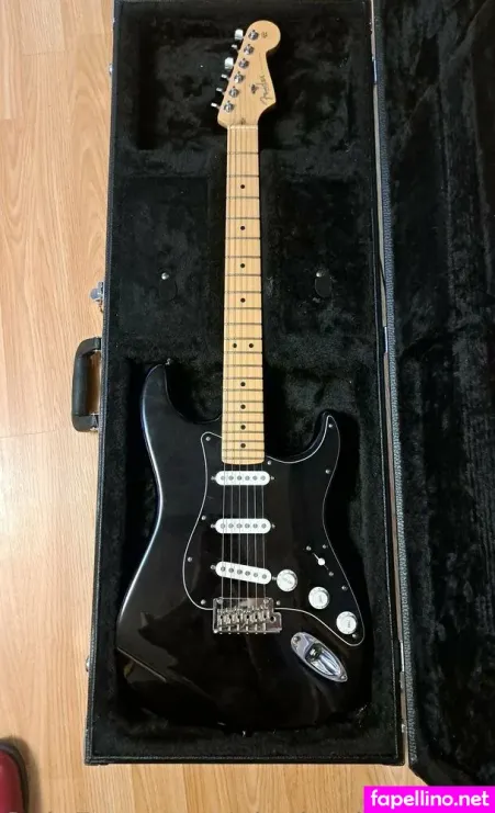 Nicole Dom Trap OnlyFans Thumbnail #o8GprO2Oli