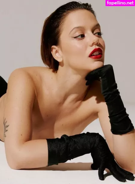 Nicole Dutr OnlyFans Thumbnail #o4aQpXMmwF