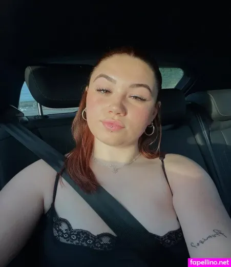 Nicole Dyer OnlyFans Thumbnail #al6kvCxfbC