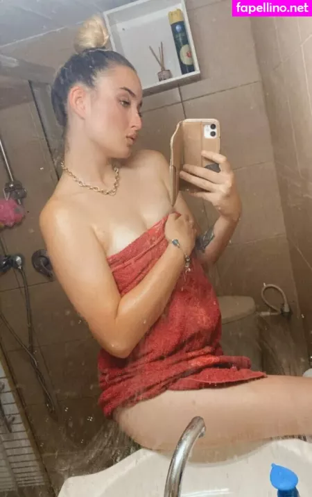 Nicole Edlind OnlyFans Thumbnail #n3IM07FAE4