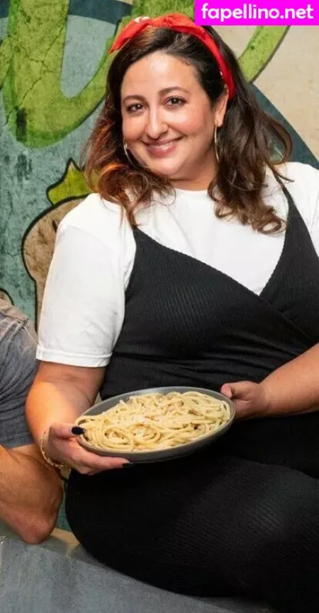 Nicole Enayati OnlyFans Thumbnail #qcTodFIR0i