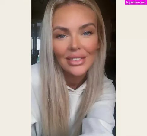Nicole Farrell Glasgow OnlyFans Thumbnail #rXCdH5nIJK