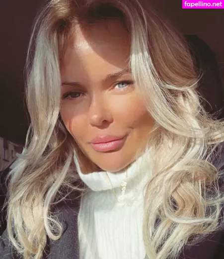 Nicole Farrell Glasgow OnlyFans Thumbnail #uwtIe4KA47