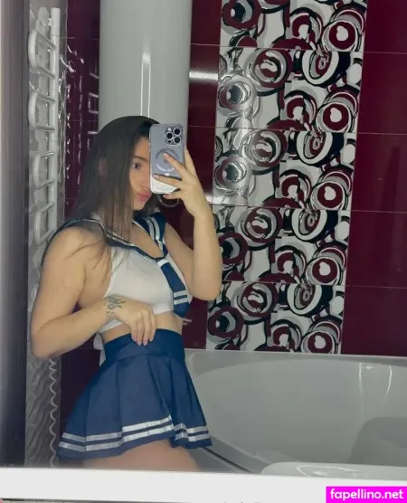 Nicole Gdf Main Profile Photo