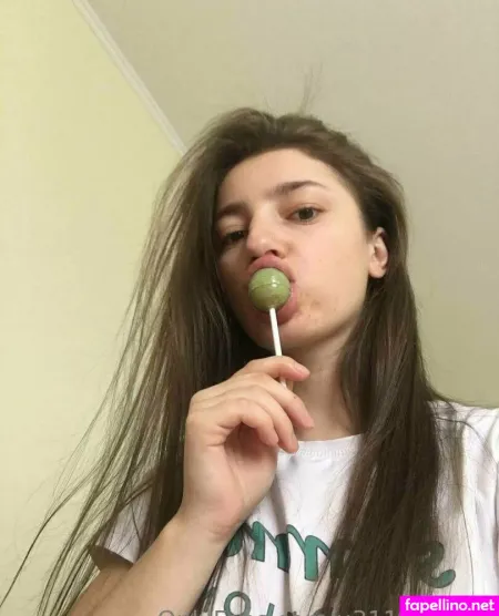 Nicole Gfe OnlyFans Thumbnail #injXG73Xcv