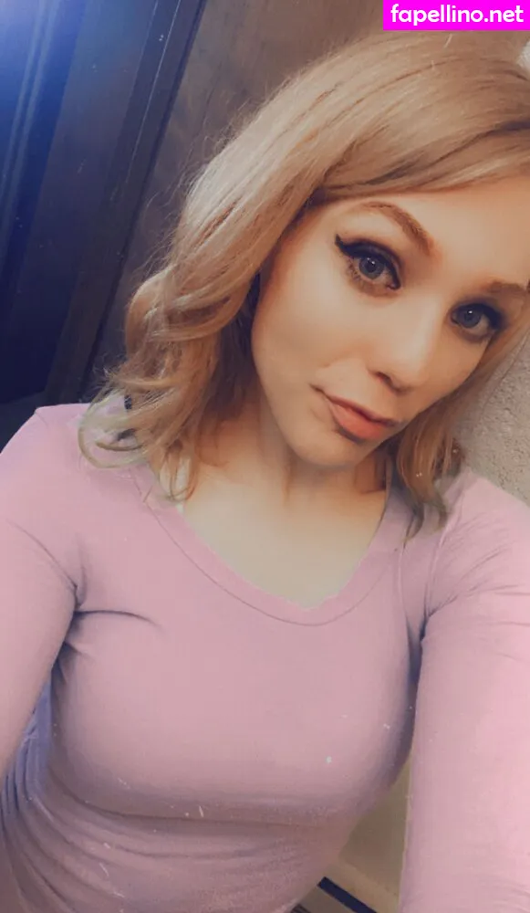 LovelyRedd69, nicolegolomski, pinkie2023 Nude Leaked OnlyFans Photo #EI0L8lQCEi