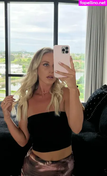 Nicole Grace OnlyFans Thumbnail #cotx1D5akT