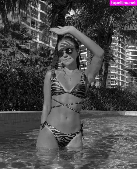 Nicole Loures OnlyFans Thumbnail #a9tCDvJW9W