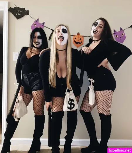 Nicole Mangione OnlyFans Thumbnail #TDB5d5LwnS