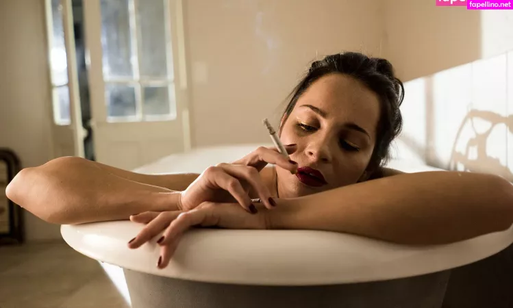 Nicole Mieth OnlyFans Thumbnail #qAgfeK61EZ