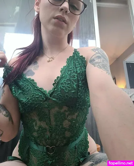 Nicole Red OnlyFans Thumbnail #MqK79Fcbdk