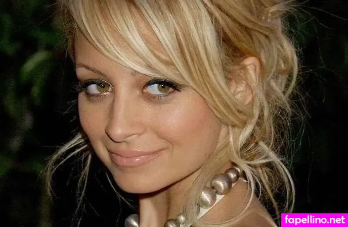 Nicole Richie OnlyFans Thumbnail #rxDfvfmeDB