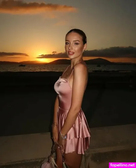 Nicole Sachova OnlyFans Thumbnail #Q4xfmBpJz5