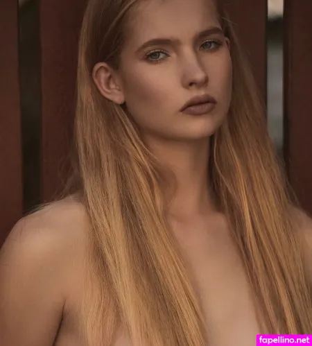 Nicole Sapir OnlyFans Thumbnail #iJqCKEbkxv