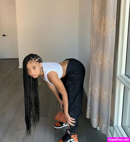 Nicole Saunders OnlyFans Thumbnail #2vnXRSlCbo