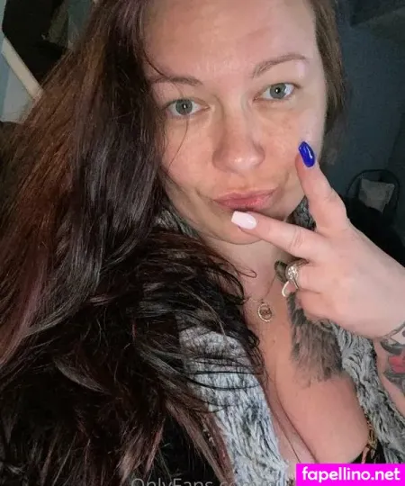 Nicole Schwenk OnlyFans Thumbnail #bWYa800gg5