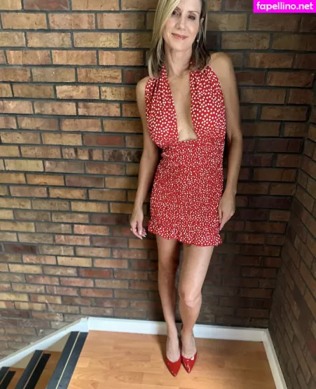 Nicole Suzanne OnlyFans Thumbnail #KWmaLJnKgF