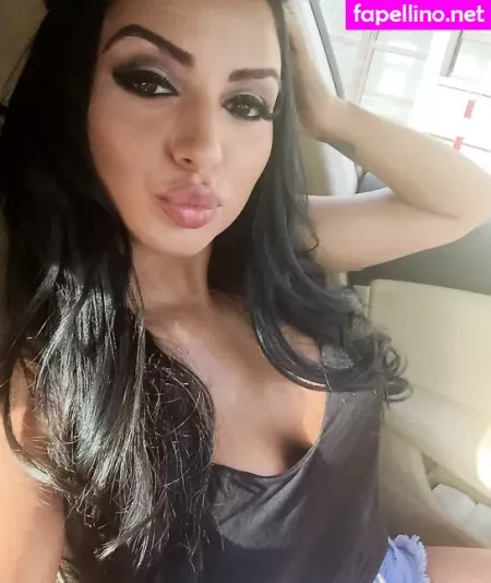 Nicolebella OnlyFans Thumbnail #lOr6JzLK6O