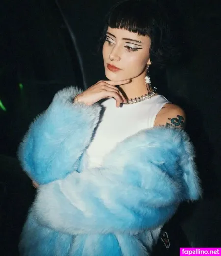 Nicoleblue Main Profile Photo