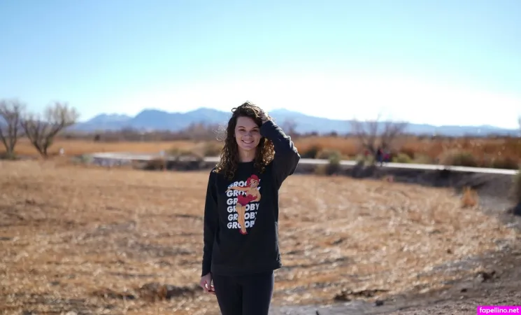 Nicolecknight OnlyFans Thumbnail #ZLWlCT9XBt