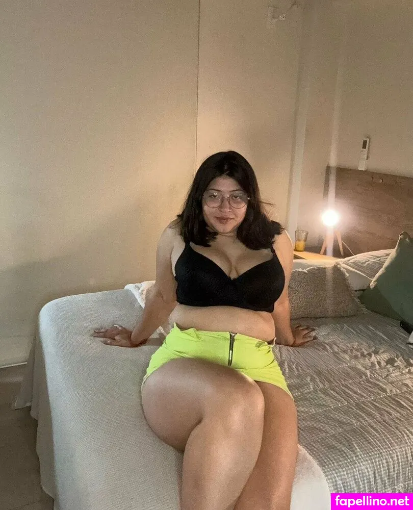 nicolecuezzo, nicolecuozzo_realtor Nude Leaked OnlyFans Photo #d3mZCyAFVZ