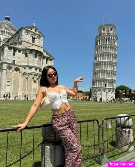 Nicoledoshitv OnlyFans Thumbnail #45kL9om7ht