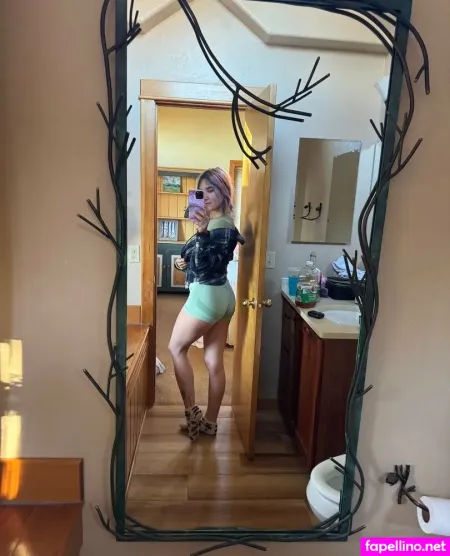 Nicolee Sweets OnlyFans Thumbnail #bpkAe93vaF