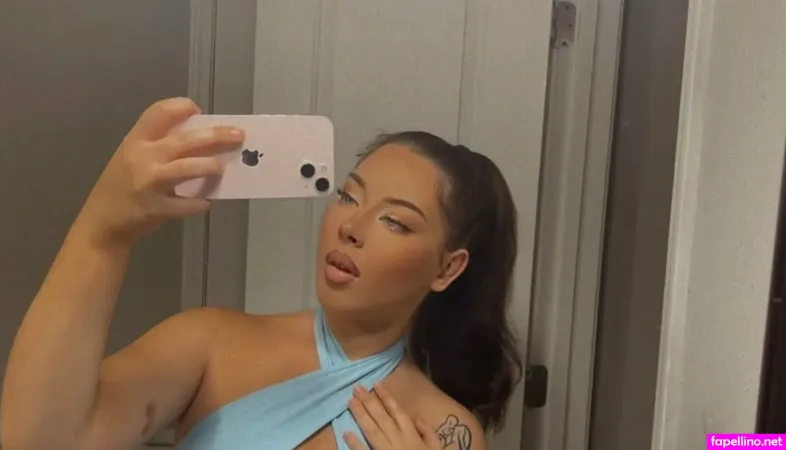 Nicoleee01 OnlyFans Thumbnail #cmnR21X1iL