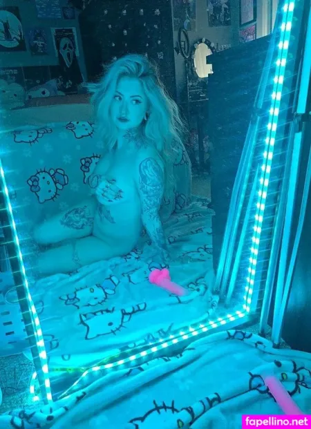 Nicoleexkitty OnlyFans Thumbnail #0eArAGpMJB