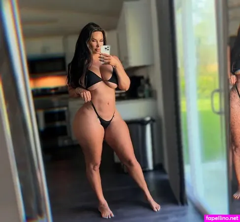 Nicolefire OnlyFans Thumbnail #MoQ7Czgr1R