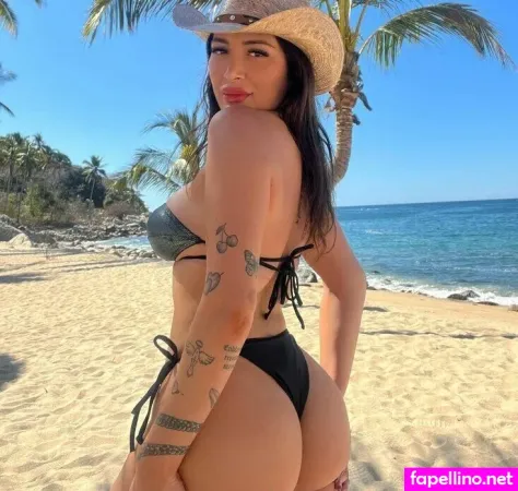 Nicolegarza OnlyFans Thumbnail #2iPsWPaTaJ