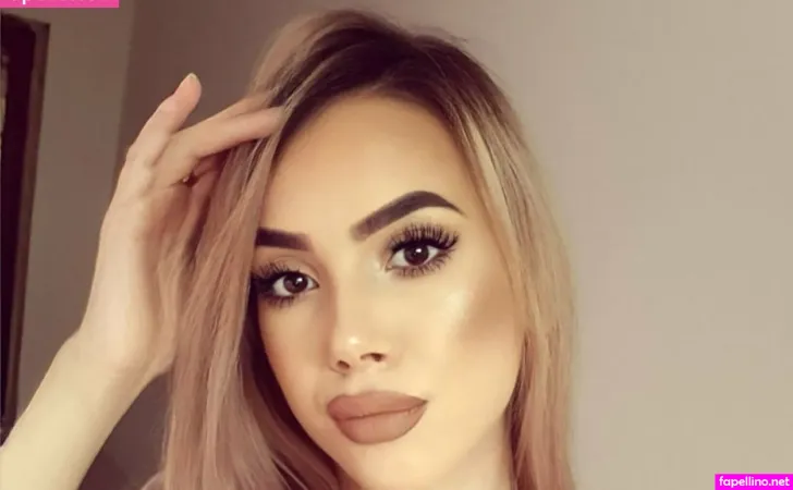 Nicoleita2000 OnlyFans Thumbnail #QpMQJ1OBab