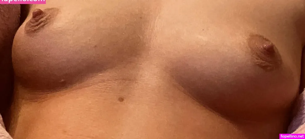 Nicolejade 4u OnlyFans Thumbnail #71yDwjUZNz